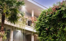 Clover Homestay